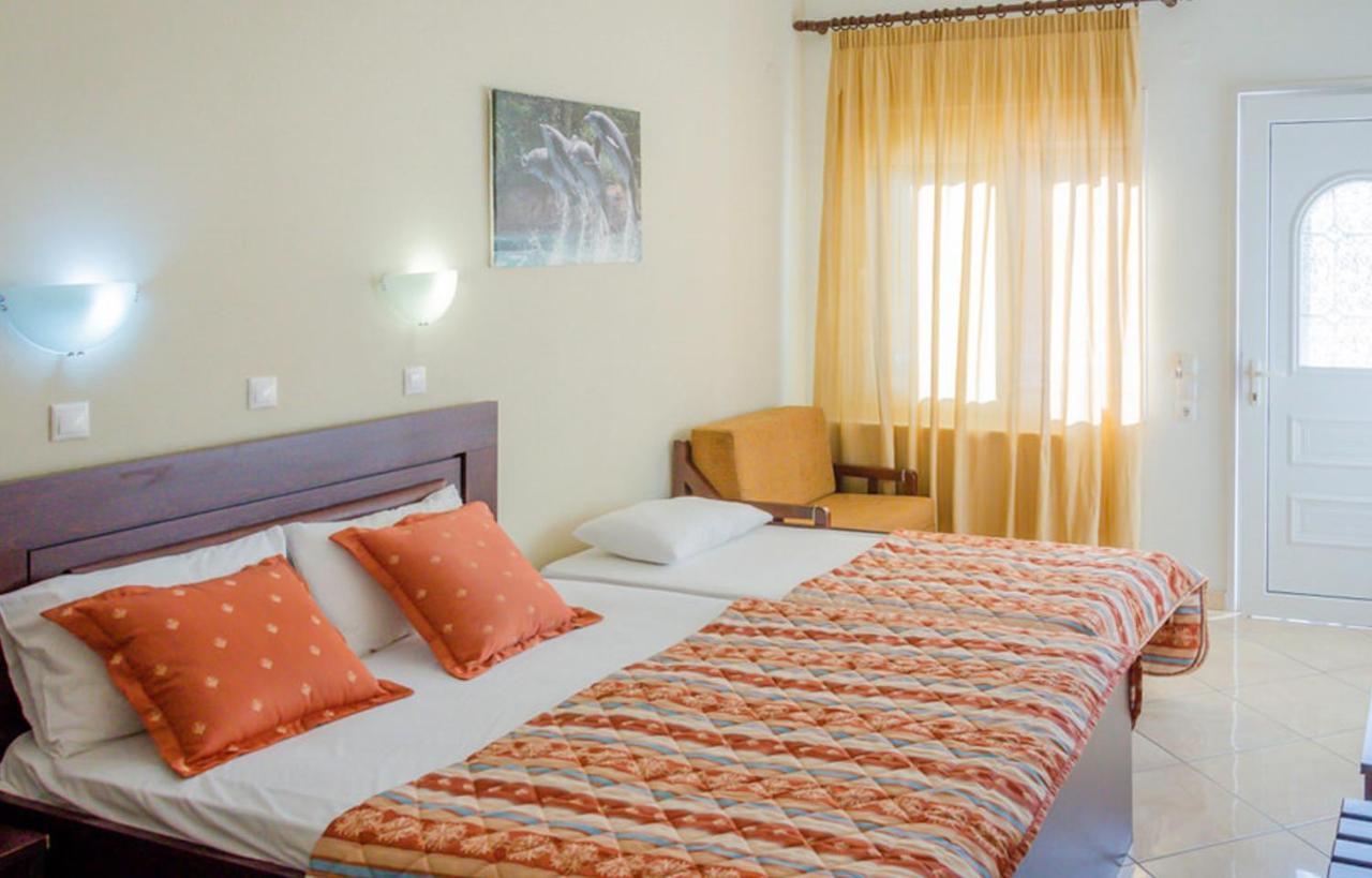 Delfini Hotel Скала-Потамиас Экстерьер фото